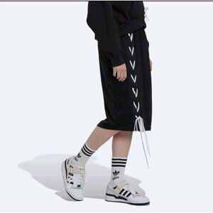 Adidas Original Black Lace Up Skirt size Medium pull On Streetwear elastic waist